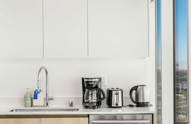 @marbella Lane - Chic 2BR Penthouse w/ Ocean Views - Foto 30