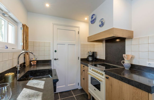 Family House With an Ideal Location, Private Terrace, Garden and Sauna - Foto 43