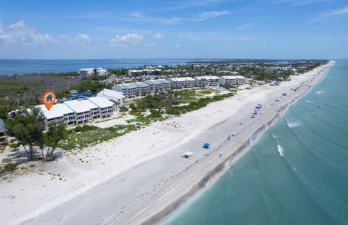 Beach Villa 2011 - Captiva One Bedroom Deluxe Beachfront Residence - Photo 18