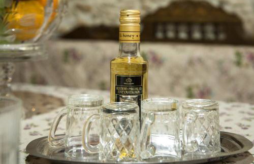 Sofiana's Garden Retreat with Private Pool - Foto 57