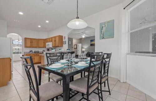 Villa Eman 5bed 4bath with Private pool& Hot Tub close 2 Disney & Legoland - Foto 27