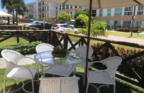 Muro Alto Condomínio Clube - FLAT TÉRREO - Foto 7