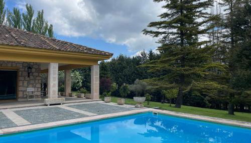 Casa Fuentes de Ledina - Foto 2, Garden, Garden view