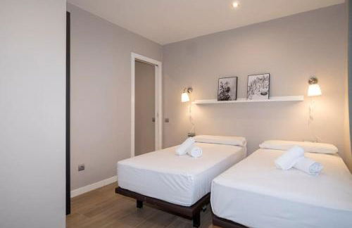 BeBarceloner Sant Andreu Apartments - 3 bedrooms with terrace - Photo 8