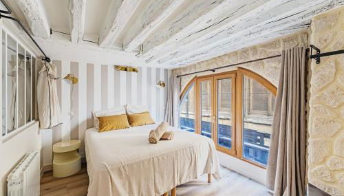 2BR apartment next to Notre Dame de Paris - Foto 4