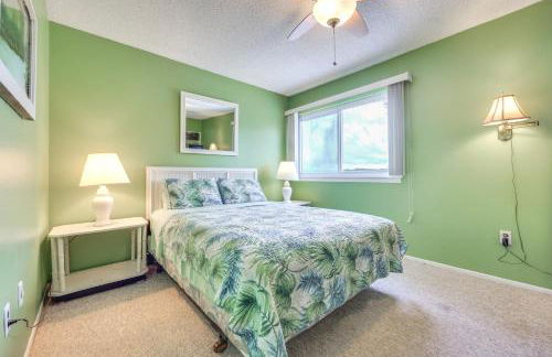 Riverfront Weleka Condo with Dock and Pool Access - Foto 7