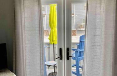 Beach Blanket Bungalow - A Wonderful townhome near the beach - Photo 21