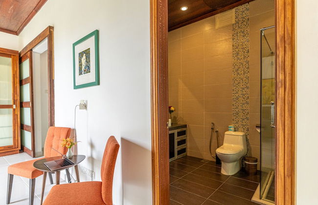 The Villa - Luxury Private Pool Villa - Photo 32