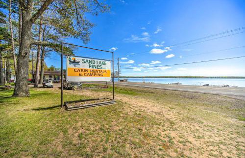 Stone Lake Cabin Grill and Access to Fishing! - Foto 27