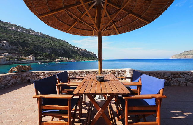 Sofia Limeni Seafront - Photo 11