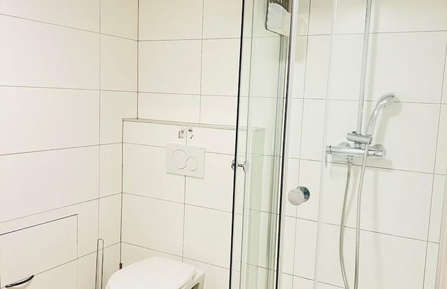 Cozy Basement Fashion District by Oneluxstay - Foto 11