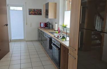 Ferienwohnung 2 Flüsse mit Dachterrasse für 6 Gäste und max 2 Hunde in 1A Lage - Foto 3