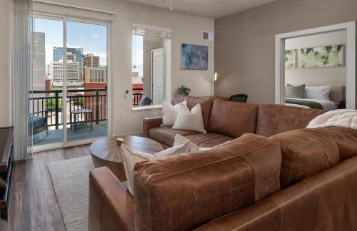 Deluxe 2BR Convention Center Gym, Pool, Htub, Pkg - Foto 11