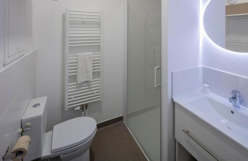 All Suites Appart Hôtel - Le Havre Centre - Les docks - Foto 24