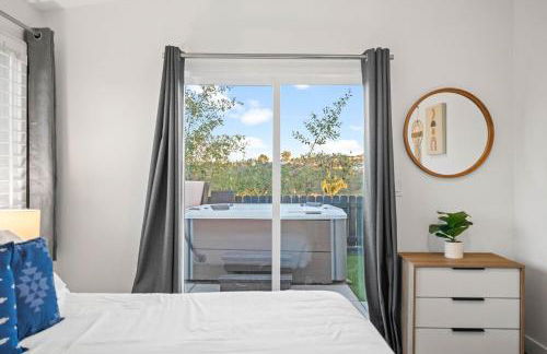 Dog-Friendly House with Hot Tub, AC, Game Room - Photo 27