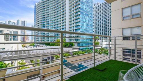 Amazing Condo with Pool at Midblock Miami - Foto 5