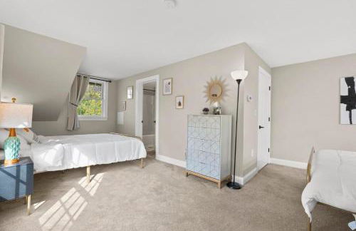 Spacious-5 Beds! 3 Mi to Mohegan - Foto 21