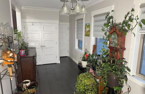 House on Acreage with Farm Animals in Bothell, Close to Seattle Bellevue Kirkland - Foto 3