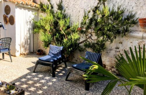 Charming House in El Poyo del Cid with Garden and Terrace - Foto 27