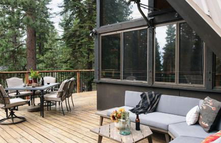 Timberline by AvantStay Stunning Chalet Cabin w Hot Tub Pool Table Home Theater - Foto 26