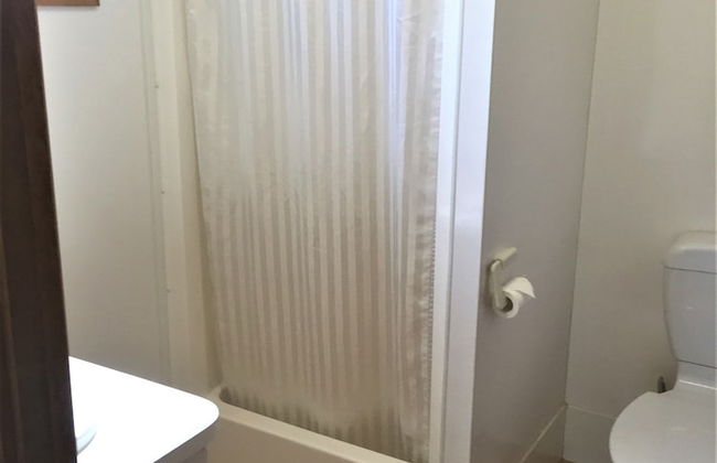 Junee Tourist Park - Photo 52