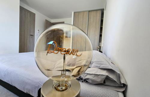 ETOILE DU BERGER Saint Aygulf 3 Villas et 4 appartements jardin individuel et piscine chauffée en saison - la mer et les plages 450 m - Foto 53