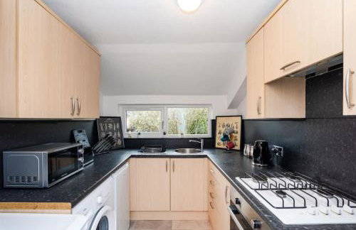 5 Individual Beds - Free Parking - Foto 7