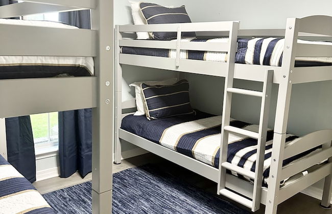 Bayou Breeze 4 Bedroom Home by RedAwning - Photo 5