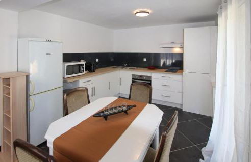 Lovely Home In Saint-Péray With Sauna - Foto 18