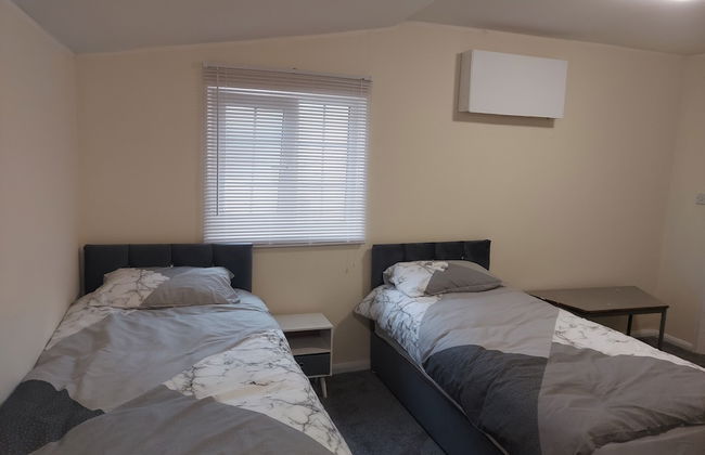 2-beds Studio Located in Parkgate Rotherham - Foto 9
