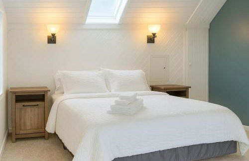 Large Villa 5 Beds, 3 Baths, Firepit, Cozy Stay - Foto 48