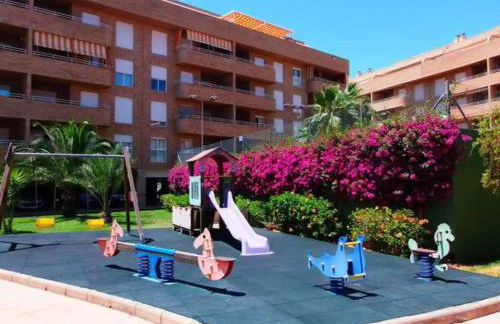 Beach Paradise Flat in Denia Centre w/ Large Pool - Foto 18