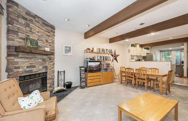 Villages of Wisp 13 Lakeview Court by Taylor Made Deep Creek - Photo 4