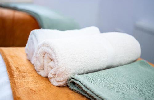 Stunning 3Bedroom Home Ideal for Long & Short Stay - Foto 4