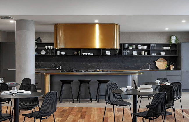 Caulfield Apartments by Urban Rest - Photo 13