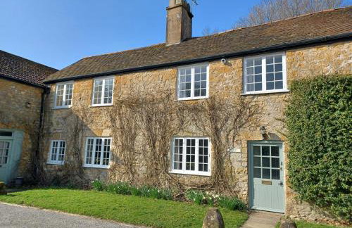 Laverstock Cottage - Photo 18