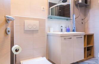 Your Vacation Apartment - Photo 20