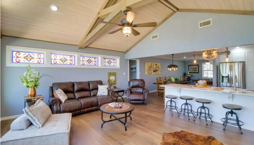 Lakeside Retreat on 10 Secluded Acres - Photo 2