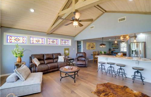 Lakeside Retreat on 10 Secluded Acres - Foto 2