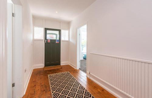 Gertrude House - Spacious 3BR Bungalow in Nottingham - Foto 23