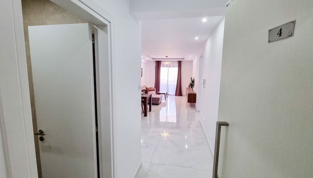 Entrada (vista interior)