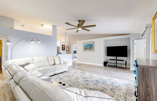 Poolside Oasis! Family-Friendly Summerfield Escape - Foto 5