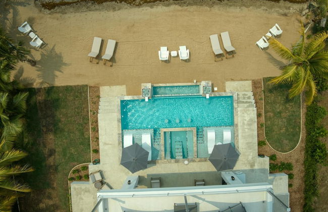 Spacious 4-bed Villa in Placencia Village w Pool - Foto 44