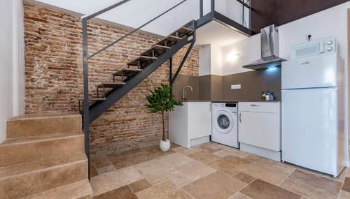 Atico duplex con Barbacoa y Terraza en Barri Port Maritim - Foto 3