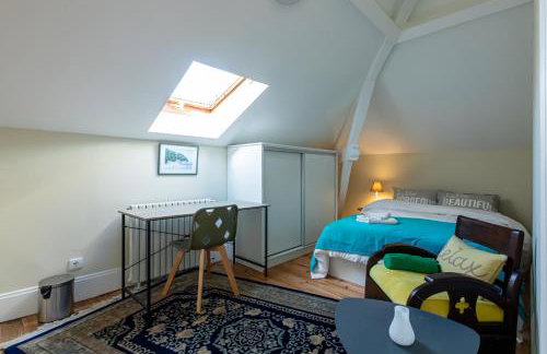 Sky Accommodations family Studios and Suites - Photo 4