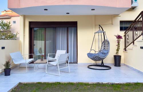 Hermes Luxury Apartment - Photo 30