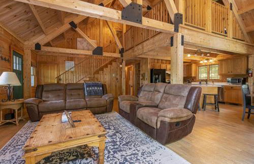 Luxury Log Cabin w Hot Tub Near Carbondale - Foto 9