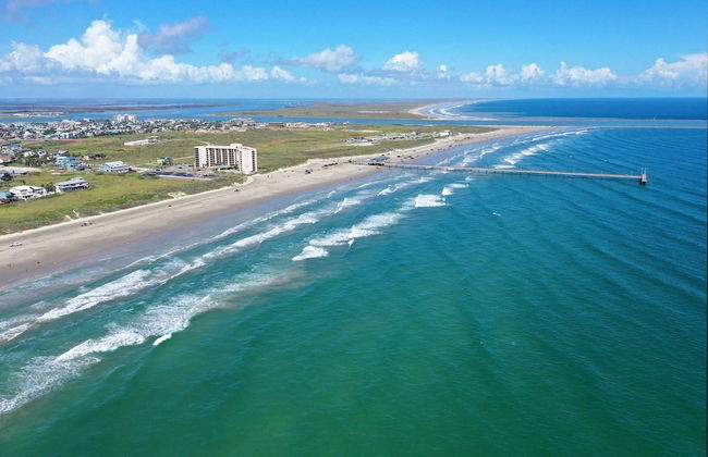 Ridley Retreat Community Pool, Mins to the Beach Corpus Christi + Port A - Foto 37