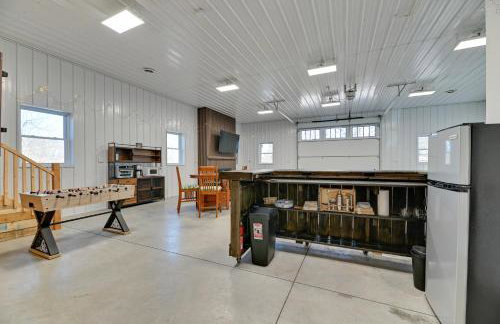 5 Mi to Slopes! Group Ski House with Game Room - Foto 37