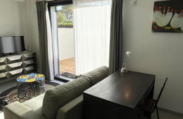 Tiny house avec terrasse privée - Parking - Fibre TV - Foto 7